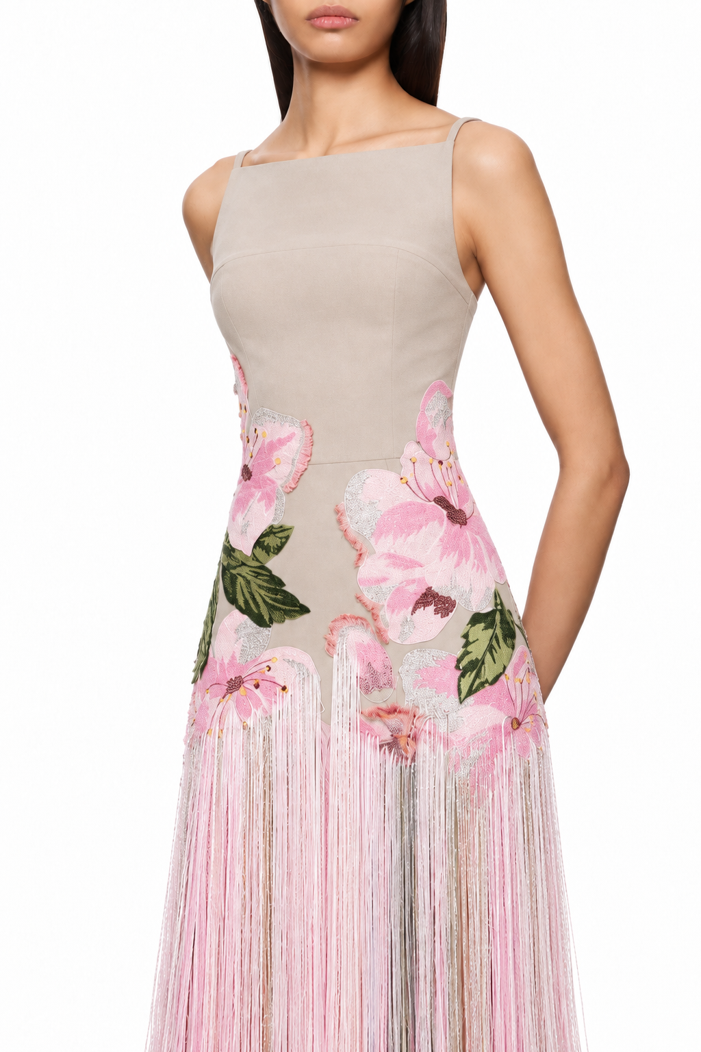 Roseraie — Robe longue perlée à fleurs et franges