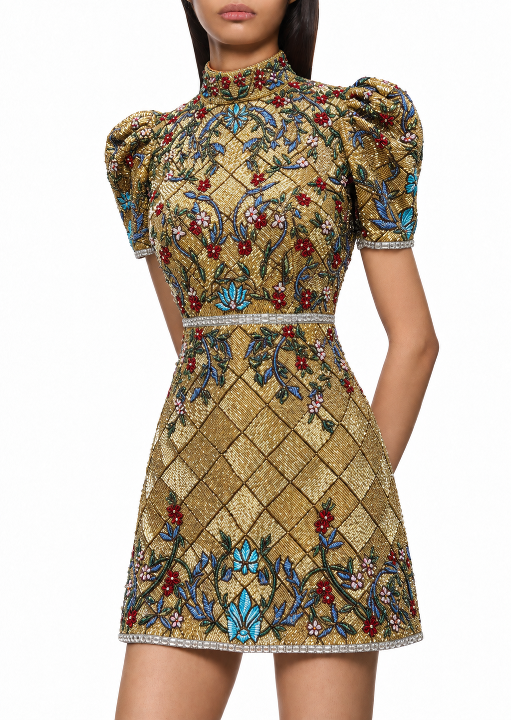 Mosaïque — Robe courte à décor perlé